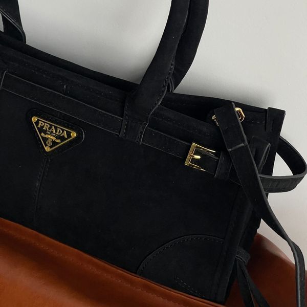 Сумка женская Prada Medium Suede Tote Bag, черная 20558-1 фото
